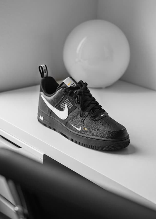 Black Nike